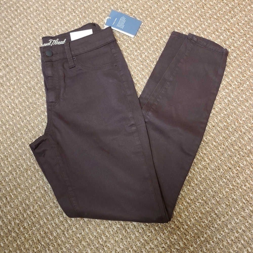 Universal Thread Burgundy Jeans